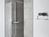 Grohe Rainshower smartcontrol dušo sistema su termostatiniu maišytuvu chromo spalvos, su 360 mm viršutiniu dušu ir rankiniu dušeliu