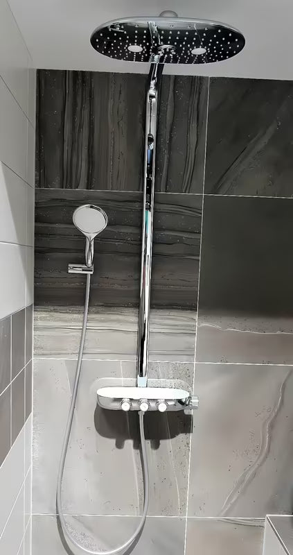 Grohe Rainshower smartcontrol dušo sistema su termostatiniu maišytuvu chromo spalvos, su 360 mm viršutiniu dušu ir rankiniu dušeliu