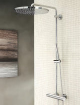 Dušo sistema Grohe Rainshower System su termostatiniu maišytuvu chromo spalvos, su viršutiniu ir rankiniu dušu.