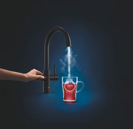 Grohe Red Duo virtuvinis maišytuvas, velvet black spalvos, su liečiamuoju verdančio vandens valdymu ir aukštu C formos snapu