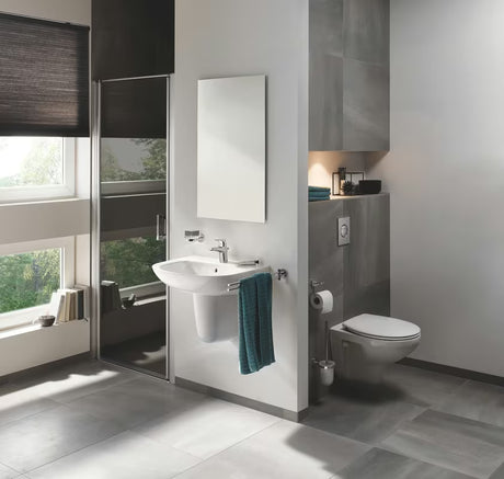 Chromuotas svirtinis praustuvo maišytuvas Grohe Start Flow su praustuvo dugno vožtuvas su taupiu 5,7 l/min srautu