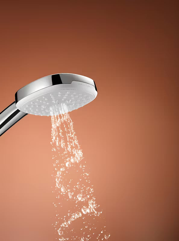 Chromo spalvos dušo komplektas Grohe Tempesta Cube su rankiniu dušu, stovu ir žarna