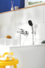 Rankinio dušo Komplektas Grohe Vitalio Comfort chromo spalvos su 110 mm rankiniu dušu, laikikliu ir 1750 mm dušo žarna