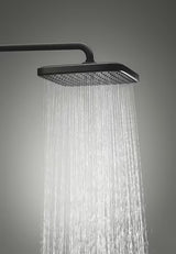 Matinės juodos spalvos dušo sistema Grohe Vitalio Comfort su viršutiniu dušu 250x250 mm ir rankiniu dušu