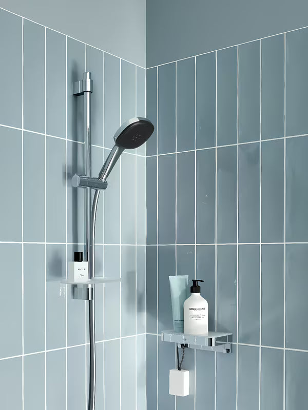 Grohe Vitalio Comfort chromo spalvos dušo komplektas su rankiniu dušeliu, stovu, žarna ir lentynėle