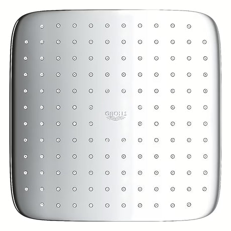 Kvadratinė viršutinis dušas Grohe Vitalio Comfort 250 Cube, chromo spalvos, su Rain srove ir baltu galiniu dangteliu.