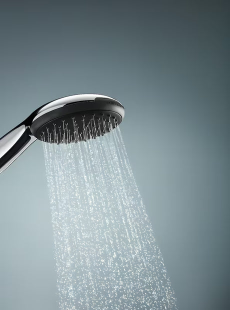 Chromo spalvos dušo komplektas Grohe Vitalio Start su rankiniu dušu, dušo stovu ir žarna
