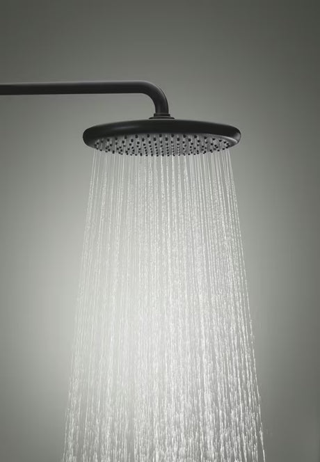 Matinės juodos spalvos dušo sistema Grohe Vitalio Start System su viršutiniu ir rankiniu dušu bei vonios termostatu
