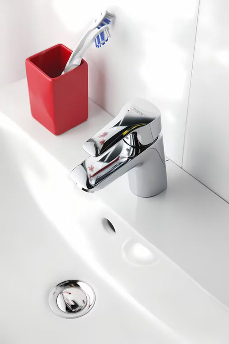 Chromuotas svirtinis stovintis praustuvo maišytuvas Hansgrohe HG248 su praustuvo dugno vožtuvas