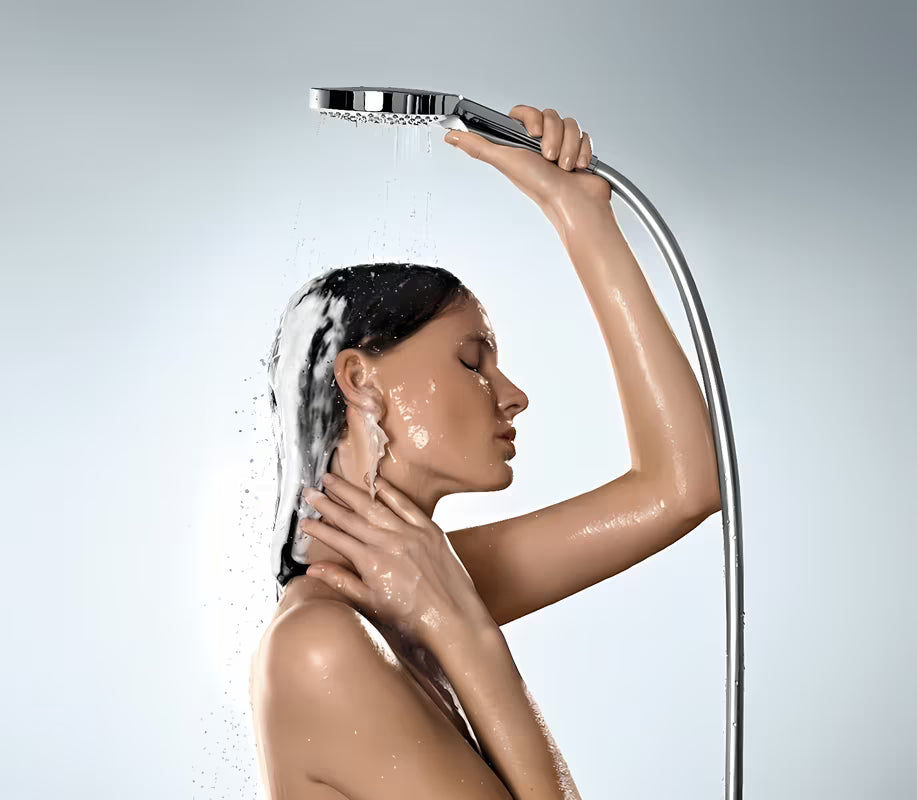 Chromuota rankinė dušo galvutė Hansgrohe Raindance Select S 120 su mygtuku Select su trimis srovės tipais