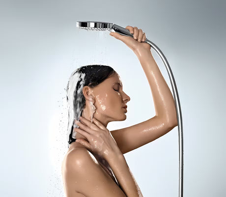 Chromuota rankinė dušo galvutė Hansgrohe Raindance Select S 120 su mygtuku Select su trimis srovės tipais