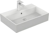 Ideal Standard Strada pakabinami kampuotas baltos spalvos praustuvas su anga maišytuvui centre