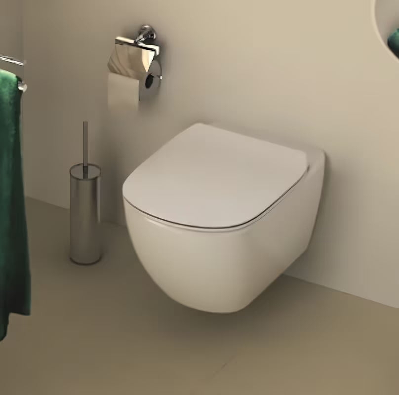 Baltas pakabinamas KLOZETAS Ideal Standard Tesi su AquaBlade technologija ir sėdyne su softclose