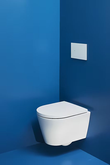 Balta KLOZETO dangtis Laufen Kartell iš duroplasto su tyliu uždarymu softclose ir nuimama konstrukcija.