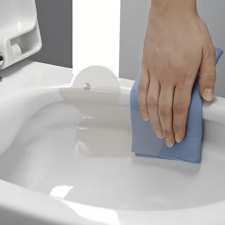 Balta pakabinamas KLOZETAS Laufen Pro rimless  su paslėptu tvirtinimu EasyFit 2.0.