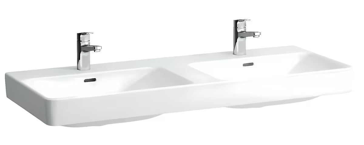 Baltas keraminis dvigubas praustuvas Laufen Pro S 120 x 46 cm su dviem angomis pro maišytuvui