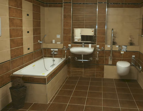 Stačiakampė vonia Multi 170x70 cm iš emaliuoto plieno pro kairinei ir dešininei orientacijai