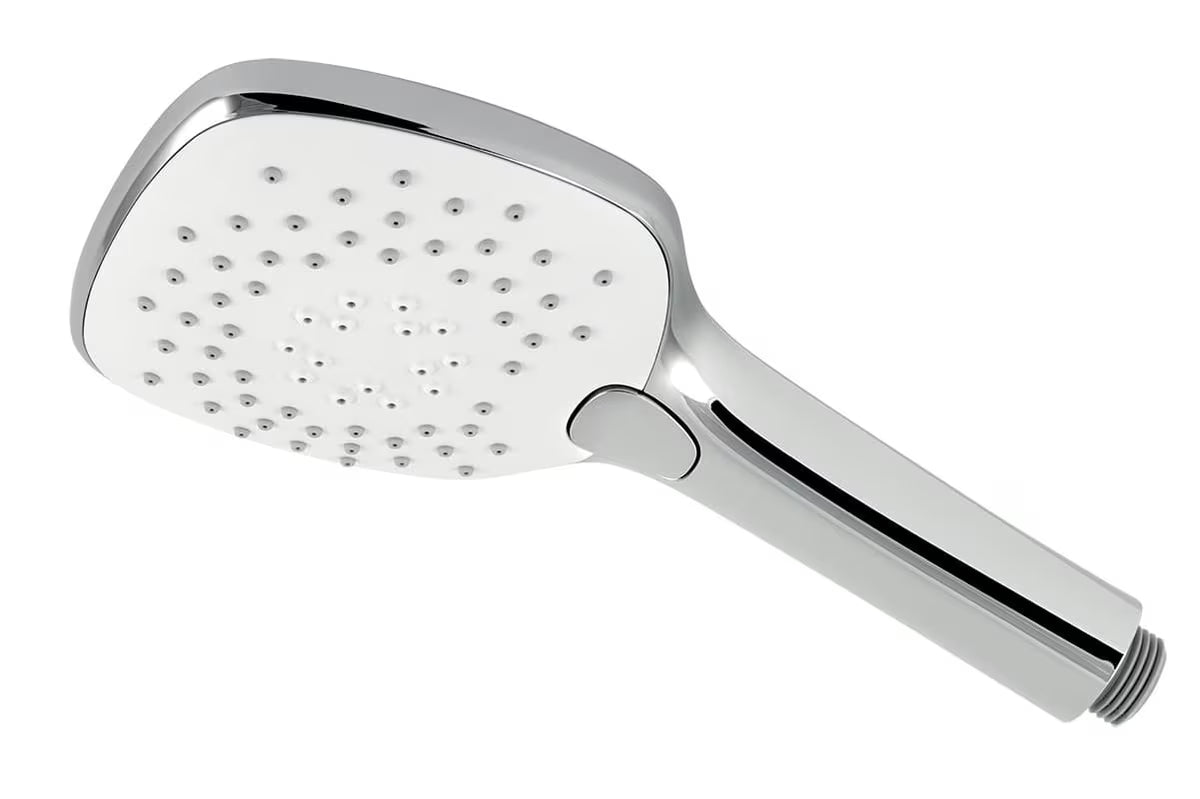 Chromuota rankinė dušo galvutė Novaservis, kampuotos formos, su trimis vandens srovėmis ir Easy Clean purkštukais.