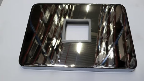 Atsarginė rozetė Optima pro maišytuvui LE210 pro montavimo vietai uždengti ir apsaugoti