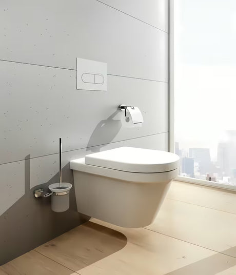 Sieninė WC šepetys Ravak Chrome blizgaus chromo spalvos su matinio stiklo indu.