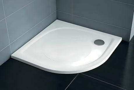 Balta pusapvalis dušo padėklas Ravak Elipso Pro 90x90 cm, iš lieto marmuro, su neslidžia danga.