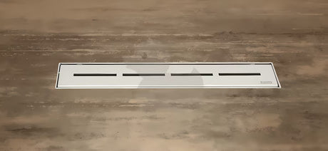 Nerūdijančio plieno dušo latakas Ravak Runway 95 cm, blizgus, pro montuoti laisvai pastatomai