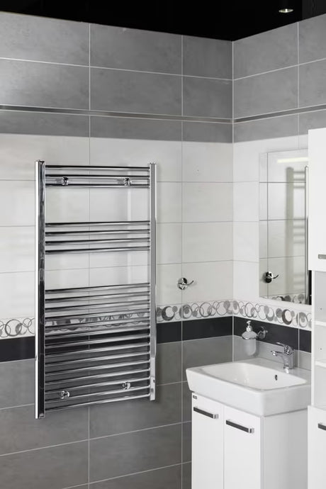 Kombinuotas vonios kambario rankšluosčių džiovintuvas S-Line 600 x 1118 mm, chromo apdaila, tiesaus profilio.