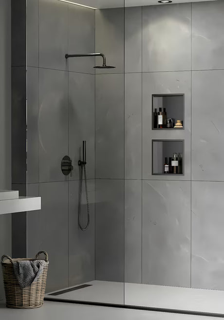 Įleidžiama lentynėlė SAT Aurum, spalva gun metal, iš 304 nerūdijančio plieno pro moderniam vonios kambariui