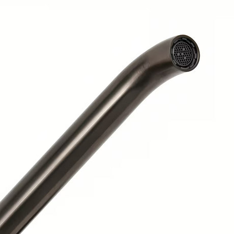 Potinkinė svirtinis praustuvo maišytuvas SAT Aurum, šlifuoto gun metal apdailos, apvalaus dizaino.