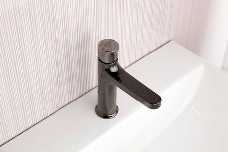 SAT Dark praustuvo maišytuvas be praustuvo dugno vožtuvas, PVD gun metal apdaila, montuojamas ant stalviršio, su svirtiniu valdymu.