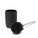 Juoda keraminė laisvai pastatomas WC šepetys SAT Evolution moderniam vonios kambariui.