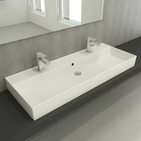 Baltas keraminis praustuvas SAT Infinitio 121,4x46,9 cm su persipylimo anga