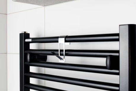 Chromuotas metalinis kabliukas SAT Chrome pro kabinti ant rankšluosčių džiovintuvas su apsaugine 3M juosta