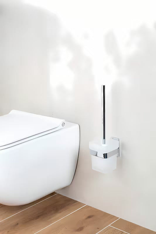 Chromo spalvos nerūdijančio plieno WC šepetys SAT pro, klijuojamas, be gręžimo
