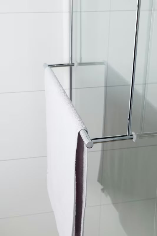 Chromo spalvos pakabinamas rankšluosčio laikiklis SAT Chrome pro Walk-in ir stiklinėms dušo pertvaroms