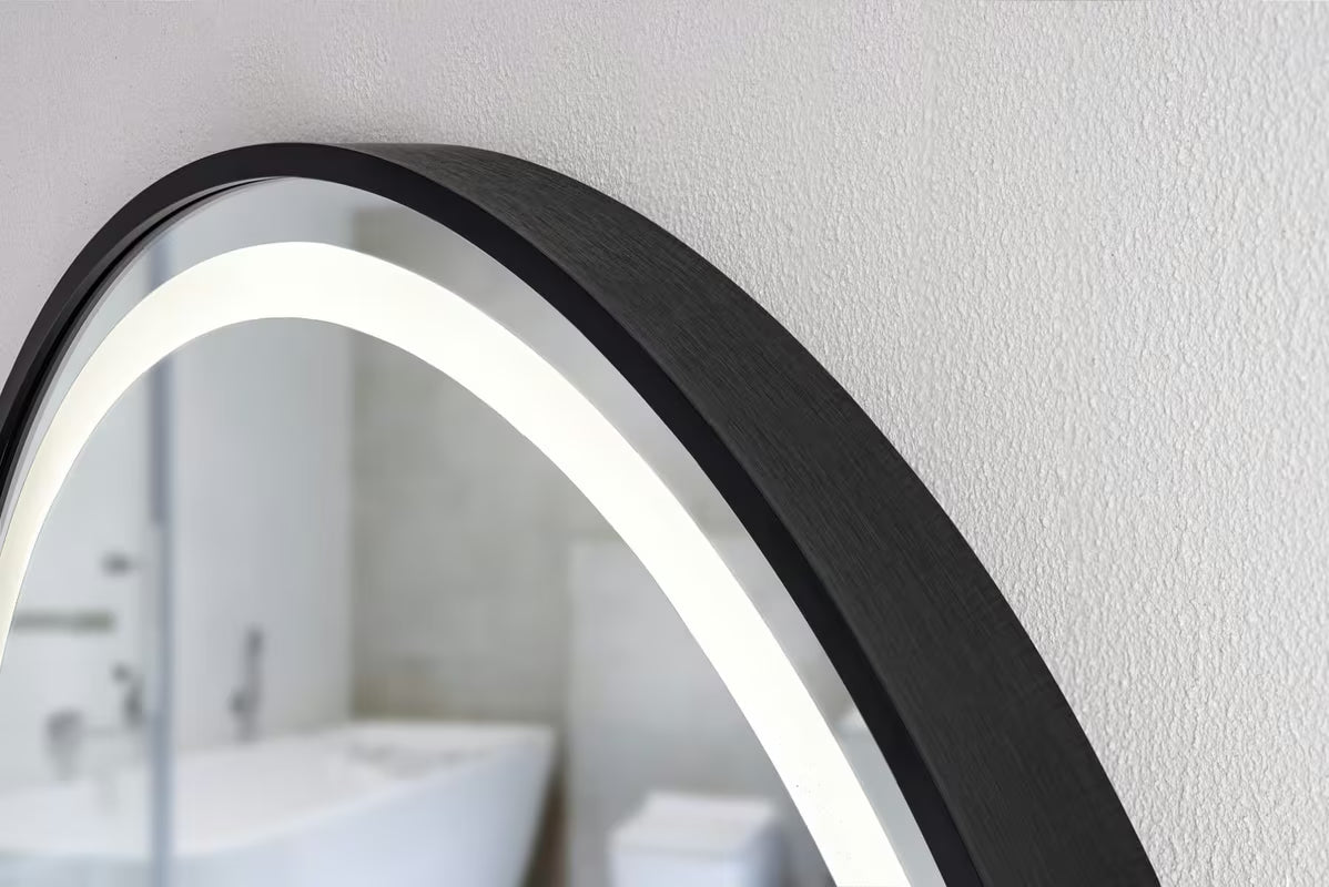 Apvalus vonios kambario veidrodis SAT su LED apšvietimu ir jutikliu, skersmuo 70 cm, juodos spalvos.