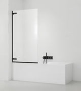 Varstoma vonios sienelė SAT Tgd New 150x80 cm su skaidriu stiklu ir juodu matiniu profiliu