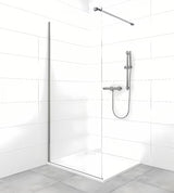 Walk-in dušo sienelė SAT Walk-in 140 cm su skaidriu grūdintu stiklu ir berėmiu dizainu.