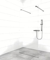 Walk-in dušo sienelė SAT Walk-in 140 cm juodos spalvos su skaidriu stiklu ir berėmiu dizainu.