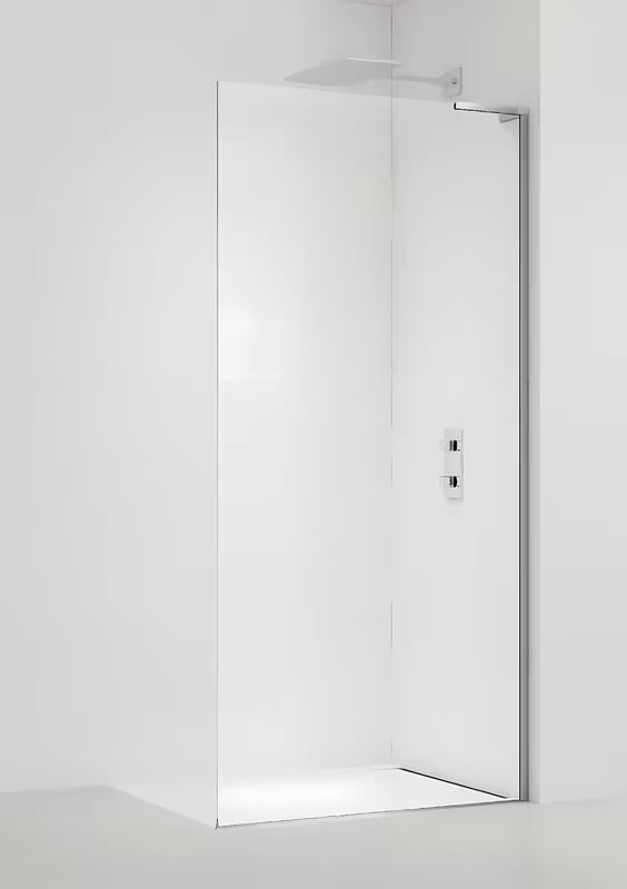 Walk-in dušo sienelė SAT Walk-in 70 cm, chromo spalvos, su skaidriu stiklu ir berėmiu dizainu.