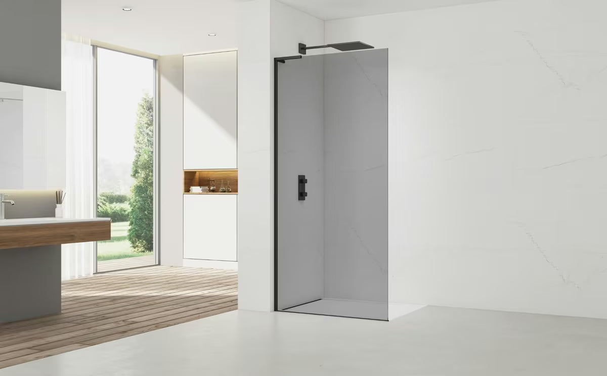Walk-in dušo sienelė SAT Walk-in 80 cm su dūminto efekto stiklu ir juodais matiniais profiliais