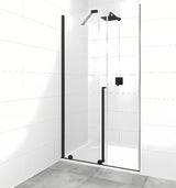 Dušo durys walk-in SAT Walk-In Xmotion 140 cm, juodos spalvos, skaidrus stiklas, stumdoma sistema.