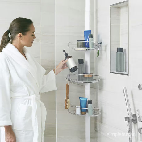 Reguliuojama dušo stovas Simplehuman Shower caddy su vielinėmis lentynėlėmis į kampą iš nerūdijančio plieno.