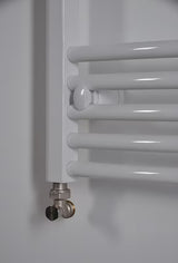 Baltas kombinuotas vamzdinis rankšluosčių džiovintuvas Thermal Trend Kdo 75x168 cm pro vonios kambariui