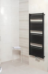 Kombinuotas rankšluosčių džiovintuvas Thermal Trend Kh 60x133 cm, juodos matinės spalvos, su lenktais skersiniais.