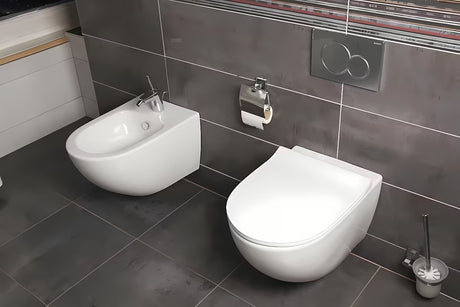 Balti pakabinamas KLOZETAS vitra Shift rimless  su paslėptu tvirtinimu ir apvalintų formų.