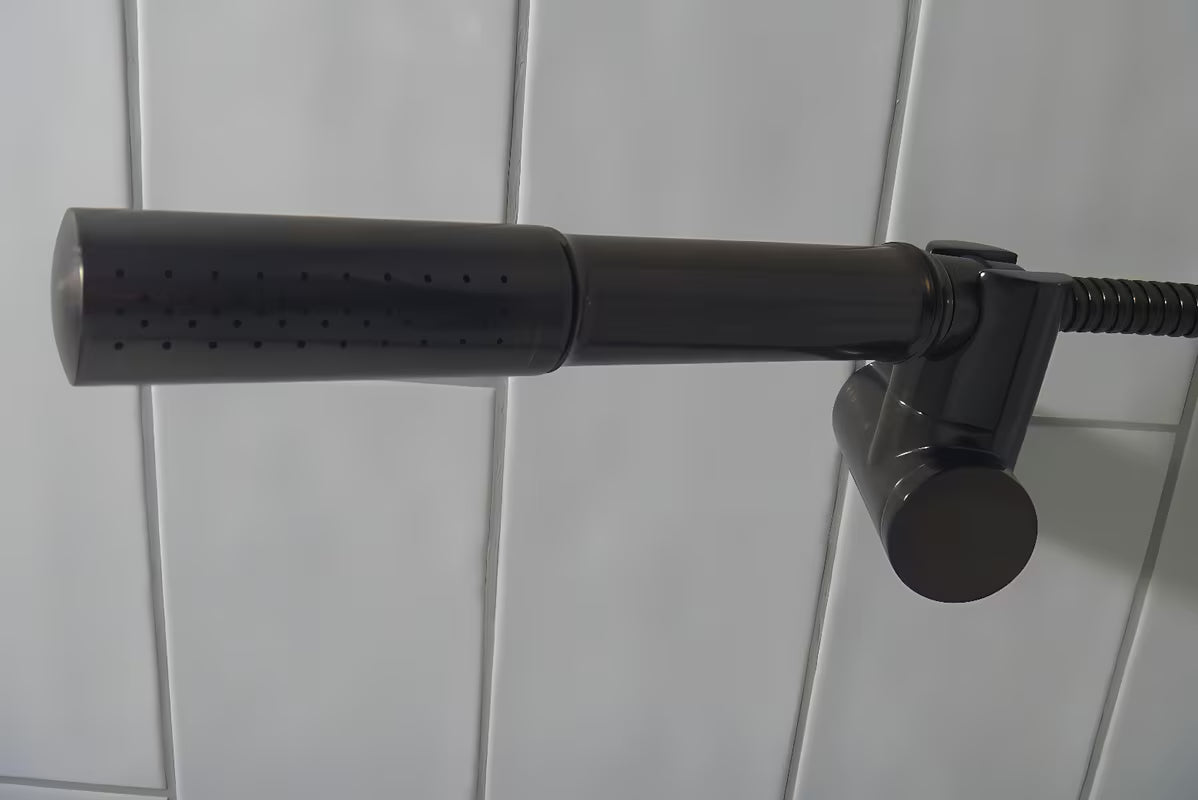WF Industrial svirtinis sieninė vonios maišytuvas su dušo komplektu alyvuota šlifuota bronzos spalva dark-metal.